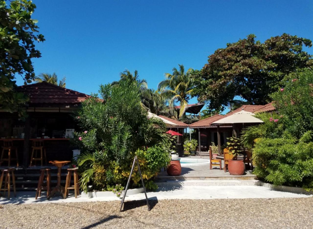 Marbucks Bed & Breakfast San Pedro  Εξωτερικό φωτογραφία