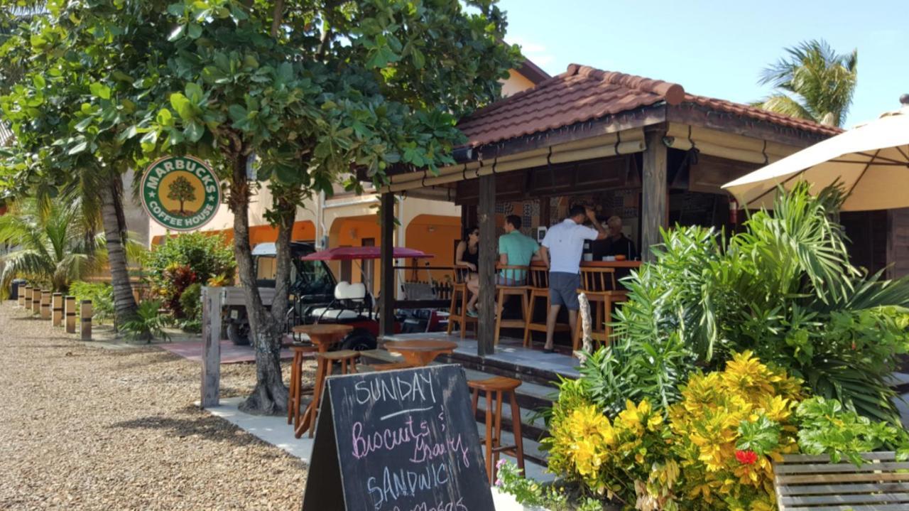 Marbucks Bed & Breakfast San Pedro  Εξωτερικό φωτογραφία